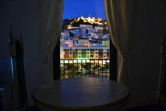 Martim Moniz Castelo Lisboa
